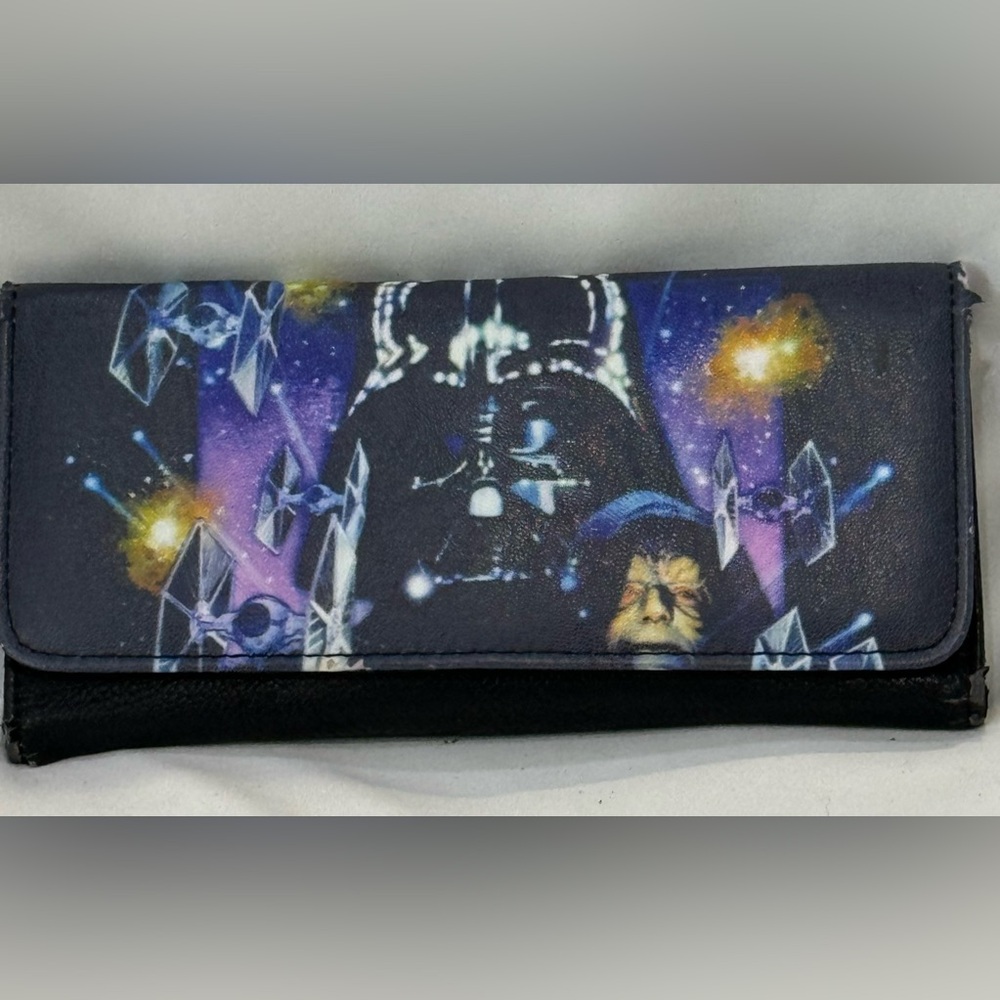 Loungefly (pre-Funko) Star Wars Return of the Jedi Darth Vader tri-fold wallet
